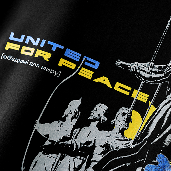 Oversize t-shirt Brave We United For Peace